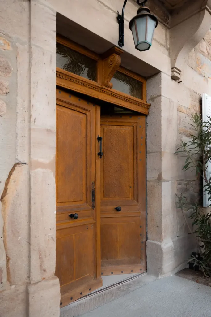 entrée hotel 2M